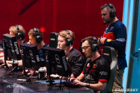 赛后群访Wayward谈被横扫：今天状态不好 团战打的也没有对面好