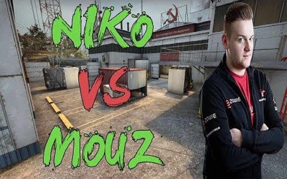 西门状态糟糕透了！ SmLz 的Jinx打出了五杀，而 Uzi 的Kai'Sa则显得力不从心。蓝队以1-0领先 Uzi 的队伍。